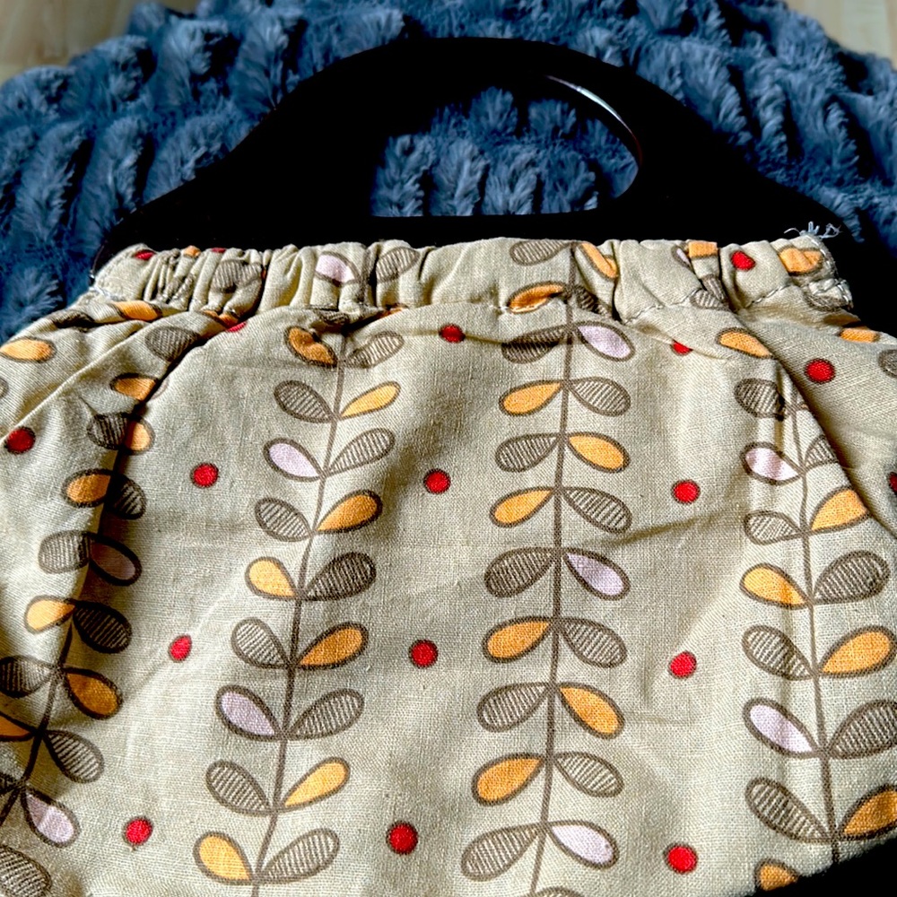 New Clutch with Wooden Handles